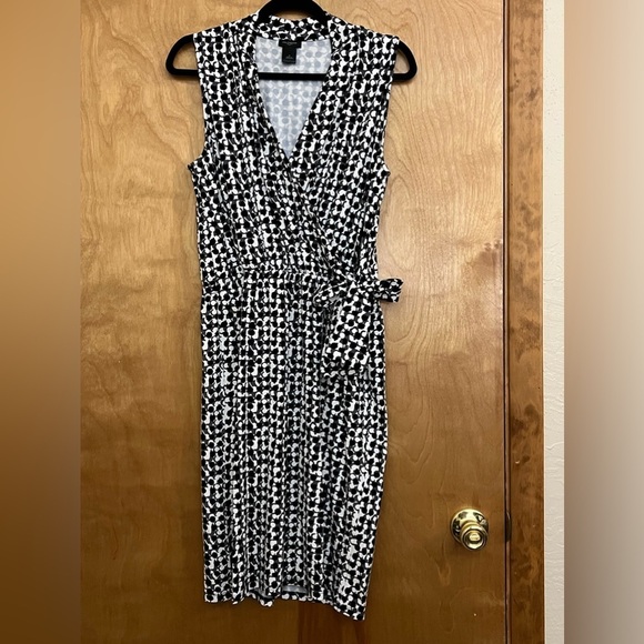 Ann Taylor Faux Wrap Dress M - Picture 2 of 6